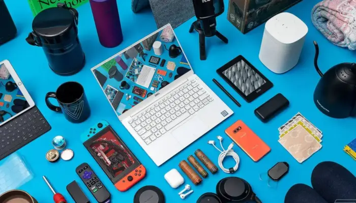 Top 10 Must-Have Gadgets for Tech Enthusiasts in 2025