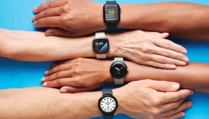 How Smartwatch Are Powering the Health Tech Revolution